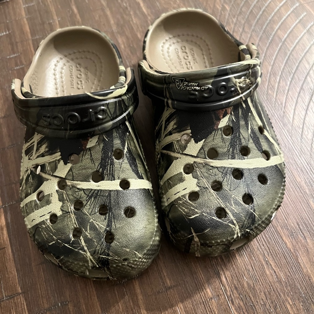 NWOT CROCS Toddler Boy